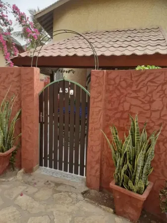 Saly: House / Villa - Saly Отели в г. Сали