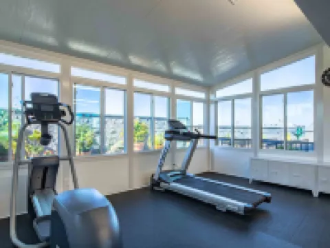 โรงแรมนิวการ์เดนา โรงแรมในกาดินา