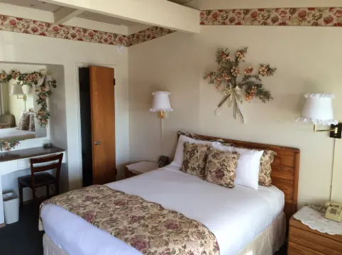 Sundown Inn of Morro Bay