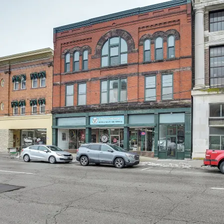 < 1 Mi to Wittenberg: Eclectic Loft w/ Parking!