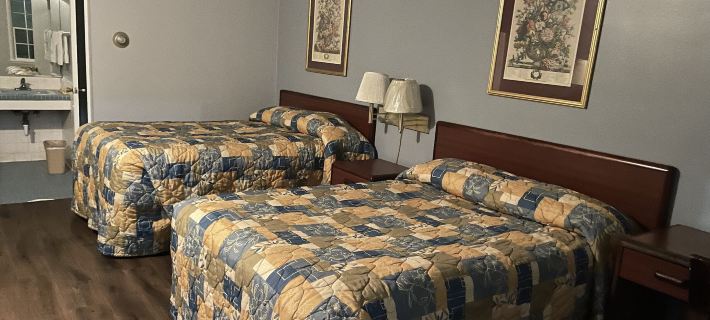 Budget Host Three Crowns Motor Lodge Hotels in Gettysburg