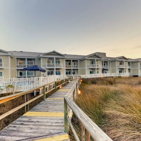 Palm Suites Trademark Collection by Wyndham
