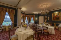 Ballyseede Castle Hotels in Trá Lí