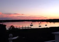 Anchorage 1770 Hotels in Beaufort