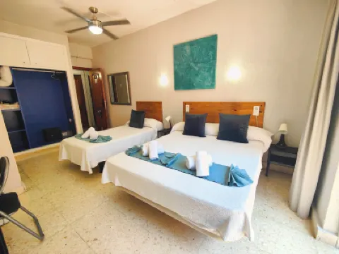 Hotel Don Cándido فنادق في 