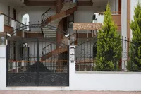 艾羅爾公寓飯店 法塞利斯附近的飯店