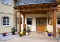 Waldgasthof Lorchenmühle UG - Pensions