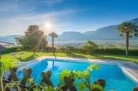 Garni Hotel Ritterhof Hotels in Tramin an der WeinstraBe