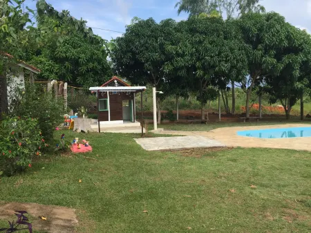 Pousada Jardim da Chapada Отели в г. Chapada dos Guimaraes