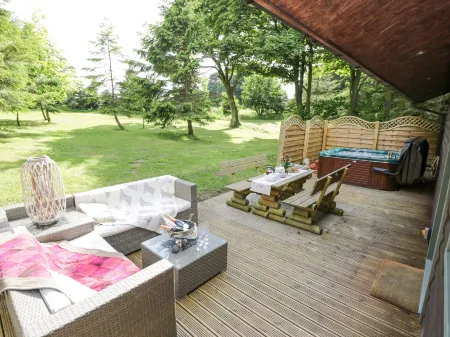 Pond Farm Woodlands Отели в г. Агторп