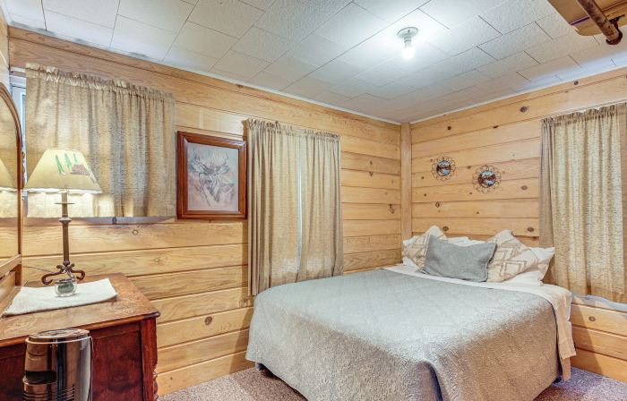 South Twin Lake Cabin w/ Seasonal Dock & Slip!