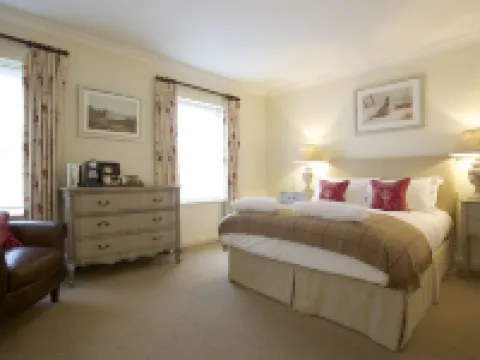 The Royal Oak, Yattendon Hotels in Thatcham