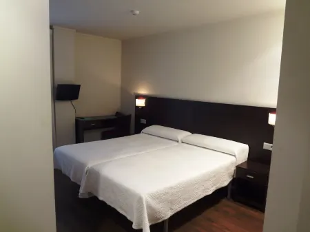 Hotel Irixo Отели в г. Оренсе