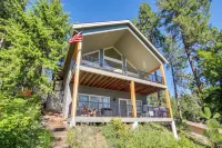 Loon Lake Waterfront Retreat: 2 Decks & Dock! - 3-Star