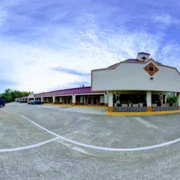 Dahlonega Mountain Inn