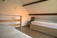 Gezellig vakantiehuisje in centrum Zoutelande met eigen parkeerplaats en tuin