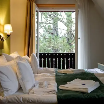Hotel Zum See, Titisee Hoteles cerca de Badeparadies