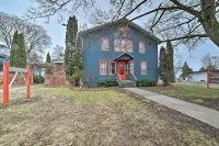 Walk to Waterfront Dtwn Sturgeon Bay Retreat! - Beach