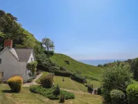 Lynch Cottage Hotels in Combpyne Rousdon