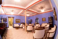 Schlosshotel Zum Markgrafen Hotels in Halberstadt