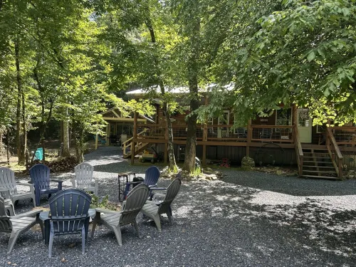 Anderson Paradise Cabin in Albert Pike Recreational Area, Caddo Gap Arkansas