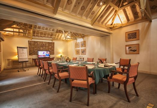 4. 미들소프 홀 &..