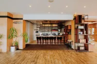 Karpalas City Hotel & Spa - bar