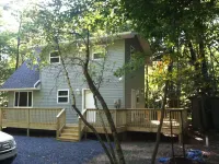 Beautiful Home Minutes Away From Many Attractions