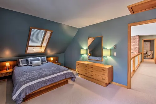 Wooded Waterfront Grantham Home < 10 Mi to Ski! - Wifi