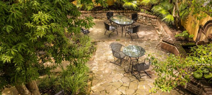 The Jasmine House Hotels in Charleston