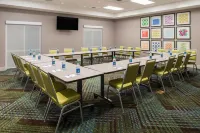 Holiday Inn Express & Suites ST. Louis - Chesterfield Hotels in Wildwood