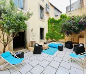 Logement Touristique Villa Eugénie Hotels in Homps