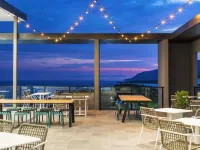Oaks Cairns Hotel Hotels near Rusty's Markets