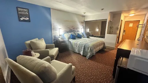Chesaning INN & Suites Hotels in Chesaning Township