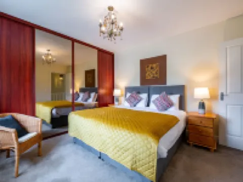 Foley's Guesthouse & Self Catering Holiday Homes Hotels in Kenmare