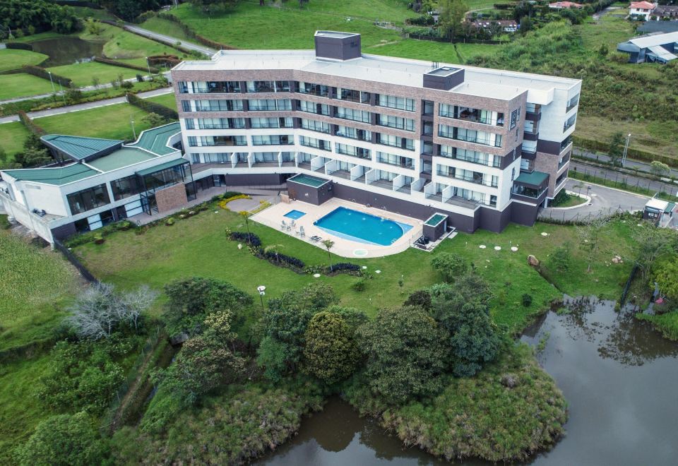 3. 호텔 라군 리오..