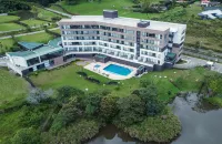 Hotel Lagoon Hotels in Retiro