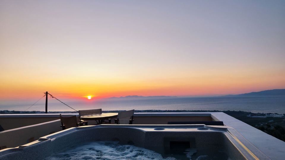 Panorama Oia Apartments