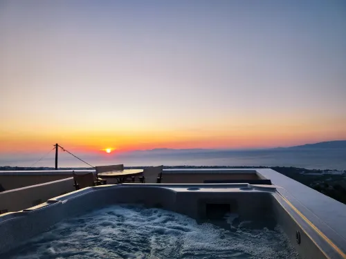 Panorama Oia Apartments - 3-Star