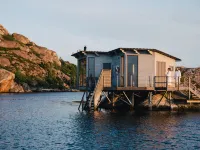Björholmen Hotell & Restaurang Hotels in Tjorn Municipality