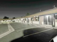 Westward Wagon Inn Theme Park Entrance - 2-Star
