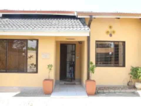 ロバ モナケディ ゲスト ロッジ マフィケングのホテル