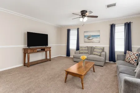 NEWLY REMODELED - Near Baseball Fields, Park, Local Restaurants