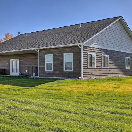 1 Mi to Beaverhead River: Mtn-View Dillon Retreat