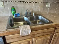 Newly Updated- Top Floor- Bona Nook
