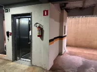 Edifício com Ótima localização e Conforto Hotels in Toledo