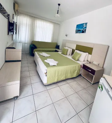 ديريا موتل Hotels near مسرح سيدي الروماني