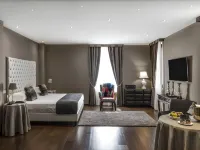 ทีเอช โรมา - การ์เปญญา ปาเลซ