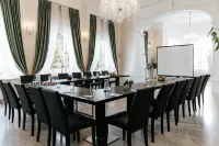 Platinum Palace Boutique Hotel & Spa