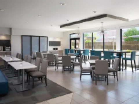 Best Western Premier Hotel at Fishers Landing Hotels in Vancouver